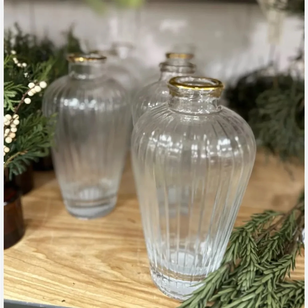 HEARTH & HAND NWT fluted clear glass bud vase with gold rim -9”